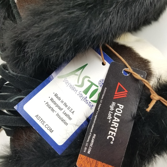 Filson X Astis Cowhide Vitus Bering Fur Mittens - Picture 5 of 9